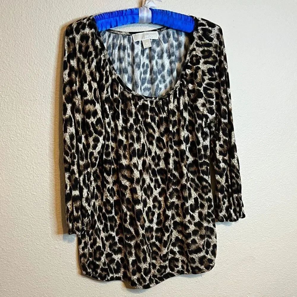 Michael Kors animal print 3/4 sleeve top with elastic hem  Size M